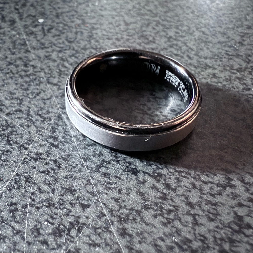 Triton Wedding Band